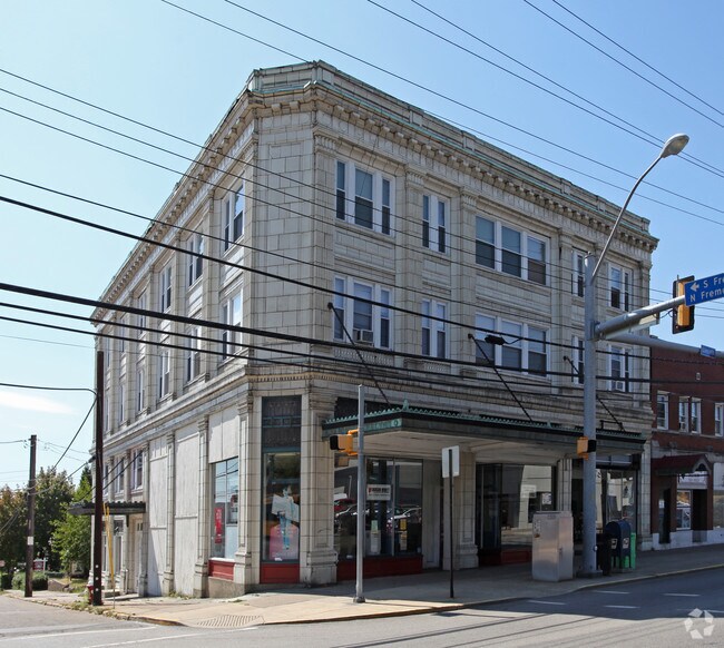 Foto del edificio - 401 Lincoln Ave