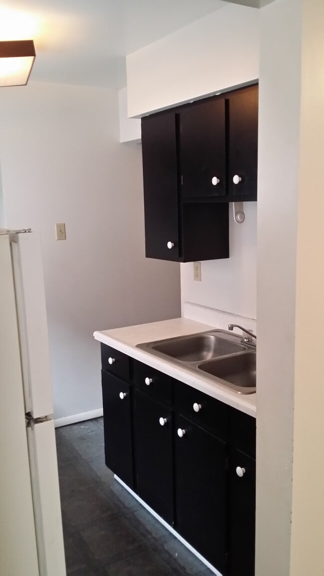 Building Photo - 3110 Niagara St