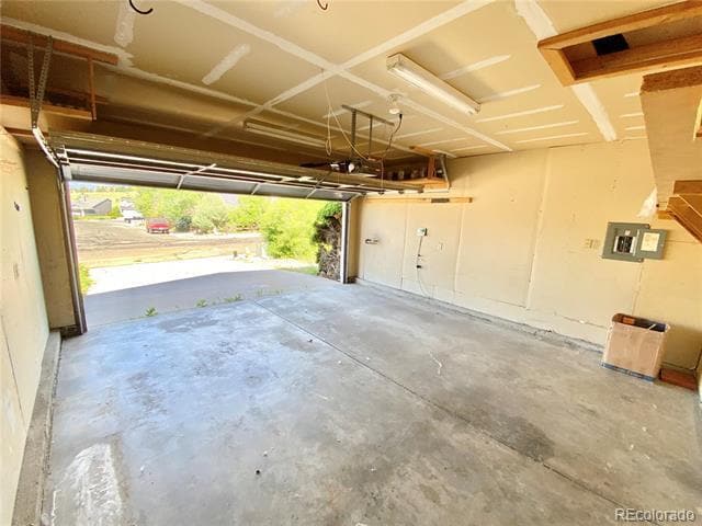 Building Photo - 8345 Steadman Dr