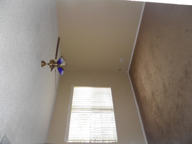 Building Photo - Single Family Home in Kissimmee