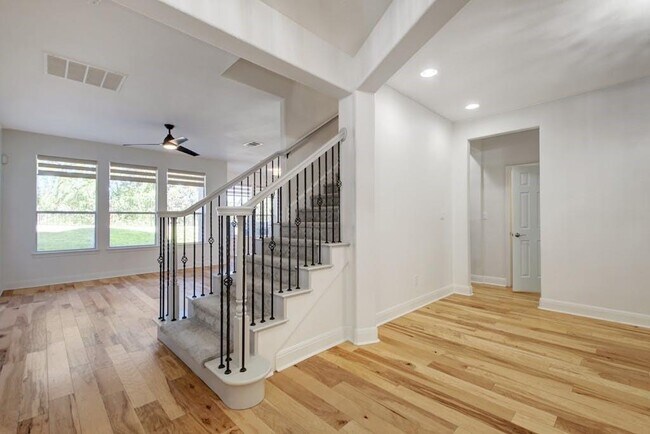 Building Photo - 217 Aria Rdg