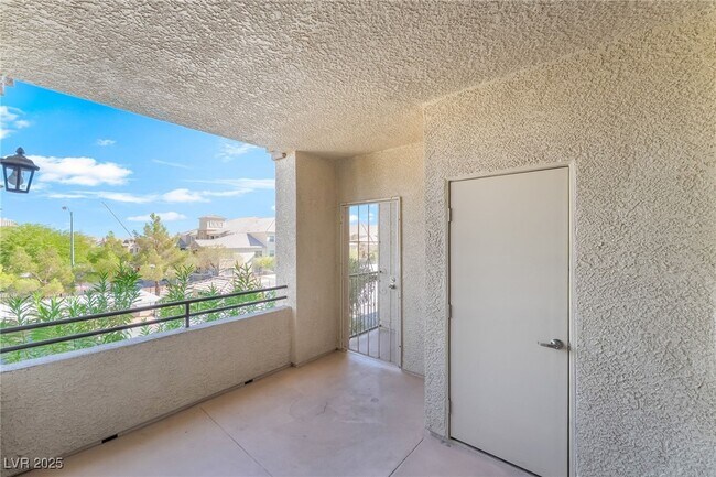 Foto del edificio - 7115 S Durango Dr