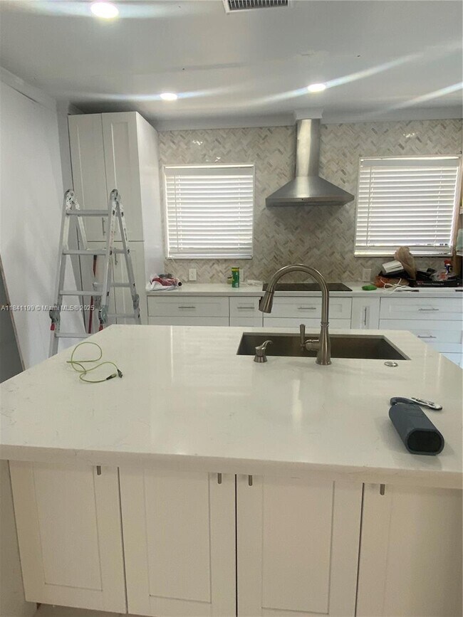Foto del edificio - 2401 SW 84th Ave