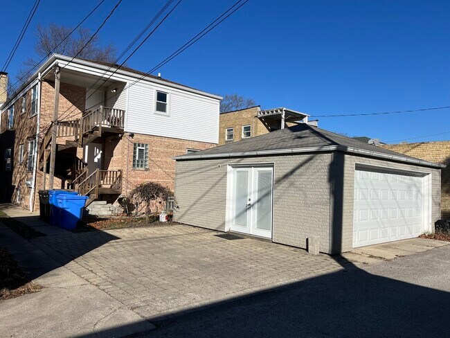 Building Photo - 6327 N Spokane Ave