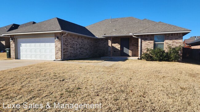 Foto del edificio - 4 br, 2 bath House - 4528 Oasis Ct