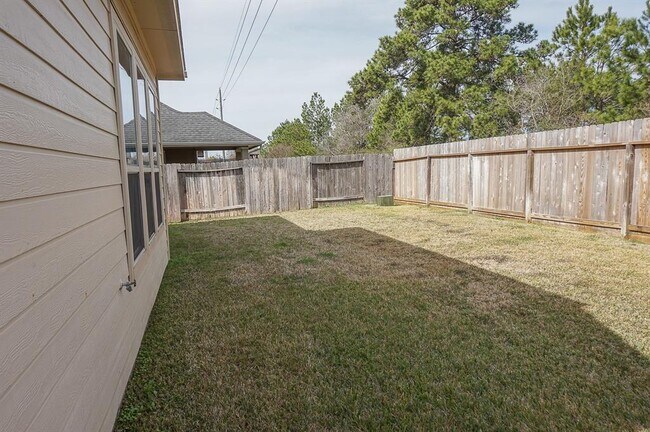 Building Photo - 12602 Ember Village Ln