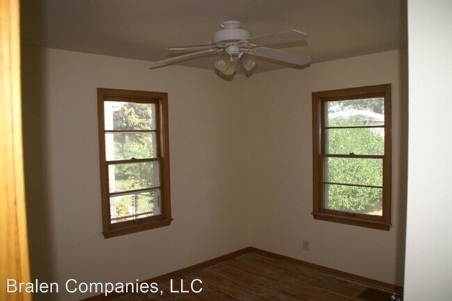 Foto del edificio - 2 br, 1 bath House - 4901 Knox Avenue North