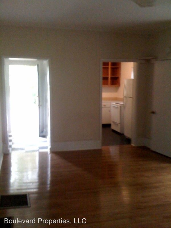 Building Photo - 153 Barrow St