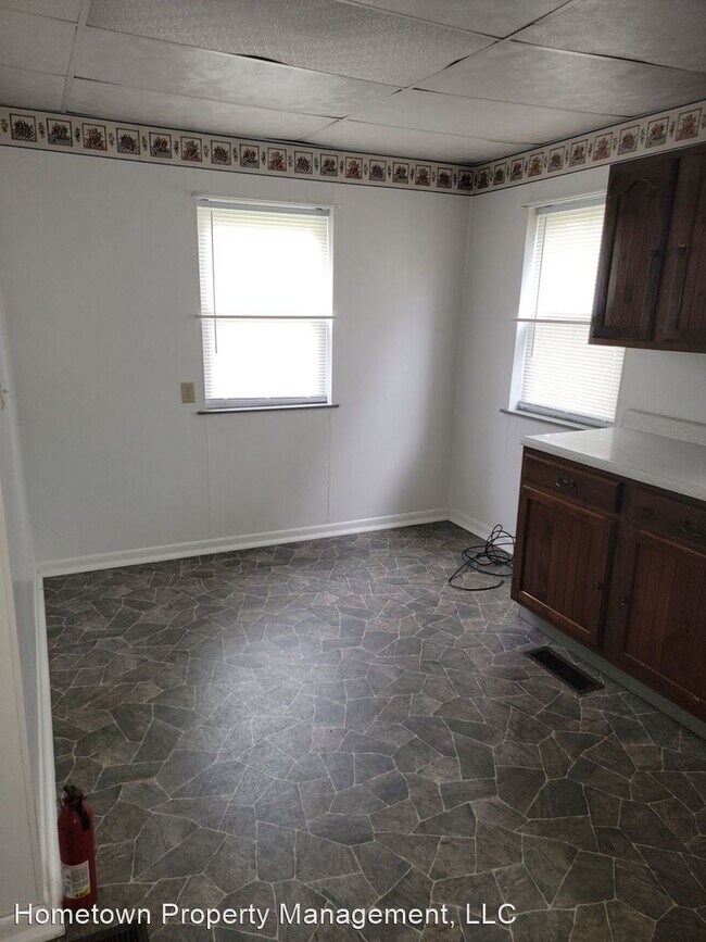 Building Photo - 4 br, 2 bath House - 2008 7th Ave