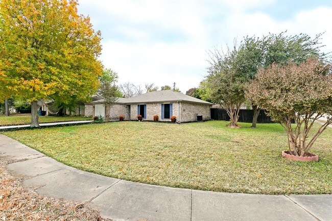 Building Photo - 4520 Bryan Cir