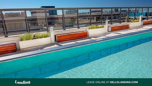 Foto del edificio - 4000 Fairfax Dr