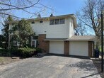 Foto principal - 921 Wilmot Rd