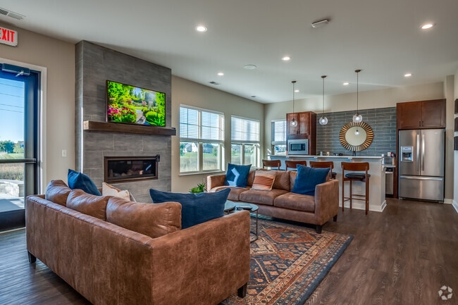 Community Room - High Bluff Townhomes