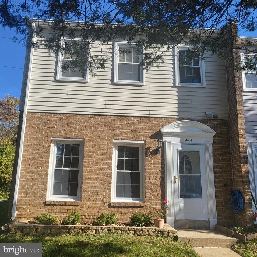 9414 Packard Way, Burke, VA 22015 Townhome Rentals in Burke VA