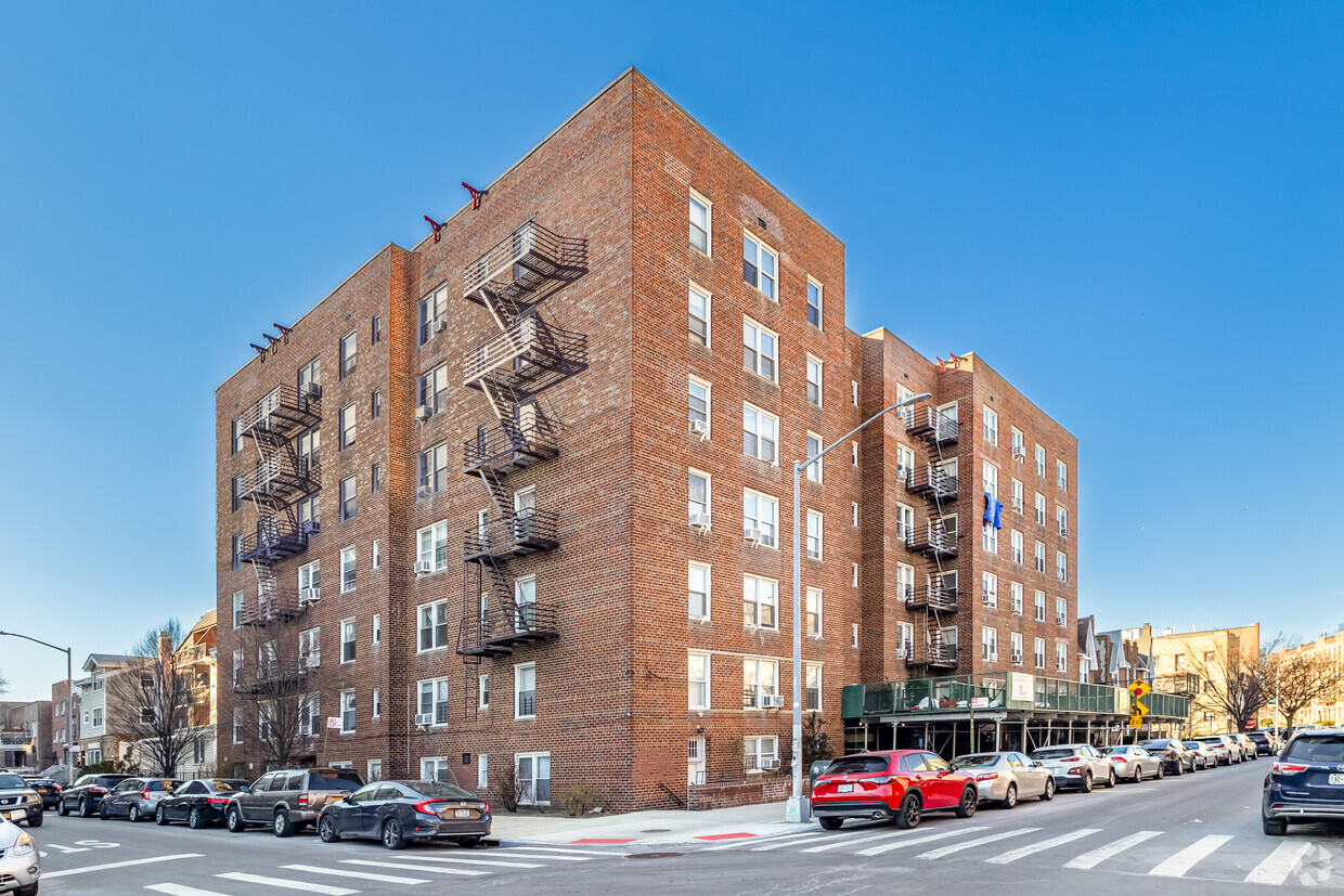 Primary Photo - 4314 60th St