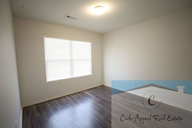 Foto del edificio - Beautiful 4 bedroom/2 bath home - Nettleton