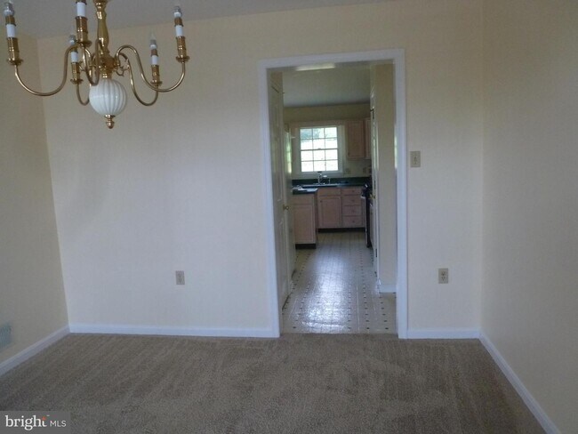 Foto del edificio - 5014 Muirfield Pl