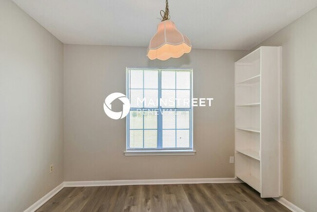Foto del edificio - 4 Bedroom Pet-Friendly Home in Horn Lake, MS with Main Street Renewal