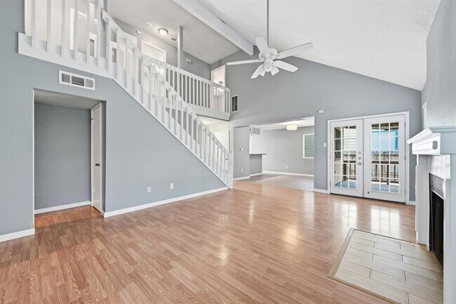 Foto del edificio - 6300 Evangeline Trail