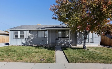 Building Photo - 9020 Clay St