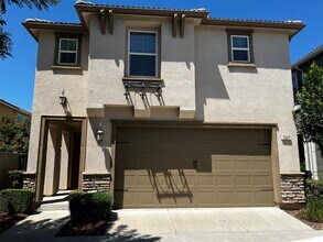 Building Photo - 7037 N Creative Dr