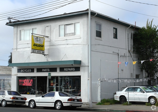 Foto del edificio - 22125 Mission Blvd