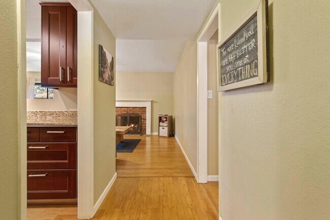 Foto del edificio - 1500 60th Ave