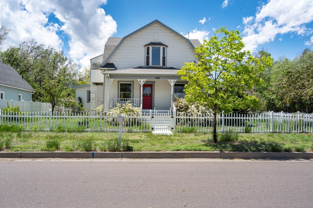 Photo - 1230 Glen Ave-
