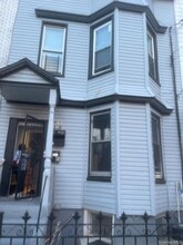 Building Photo - 430 Shepherd Ave