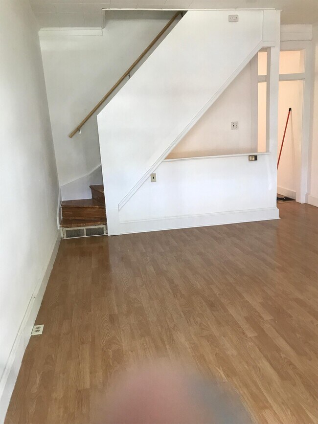 Foto del edificio - 1249 James St