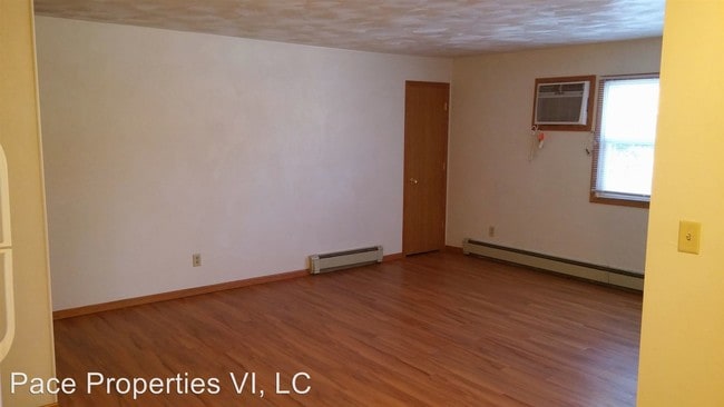 Building Photo - 1321 Sunset St