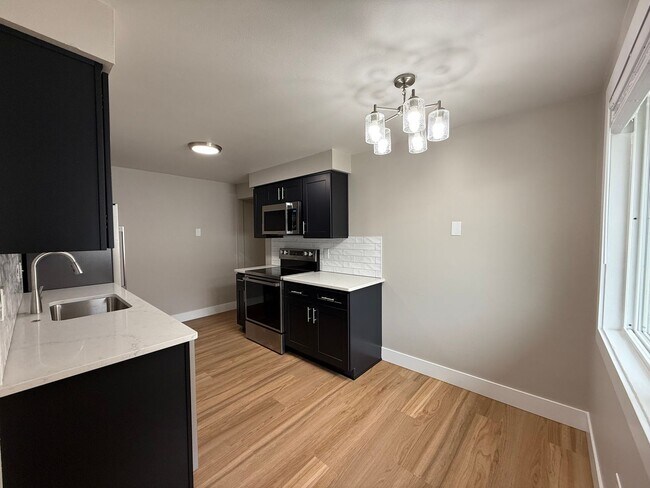 Foto del edificio - 6127 N Standard St