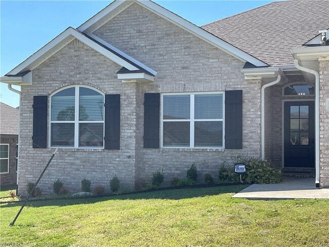 Building Photo - 9100 Maysview Ln
