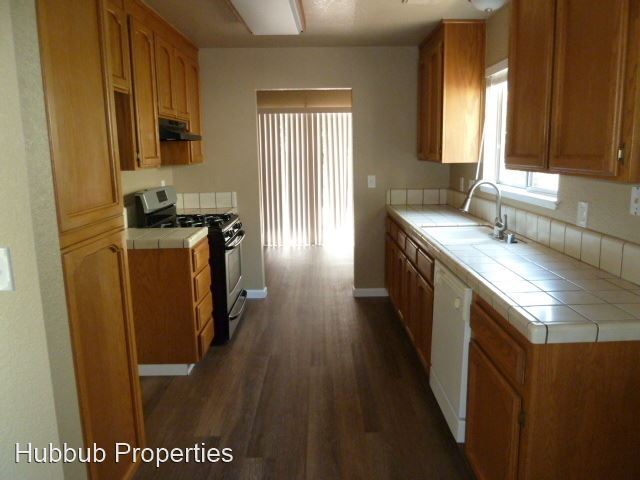 Building Photo - 3 br, 2 bath House - 615 Alamine Dr.