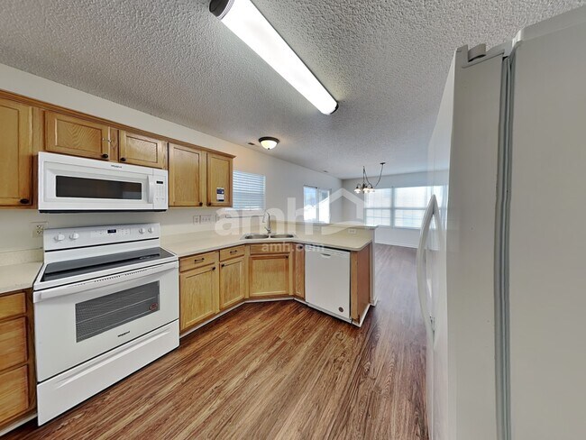 Foto del edificio - 5850 Mahogany Pl SW