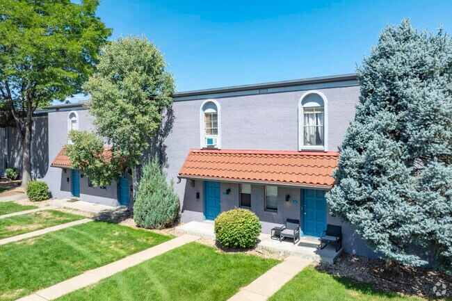 Building Photo - The Ventana at Colorado Station