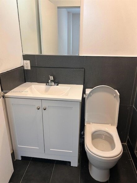 Photo - 1600 Euclid Ave Apartment