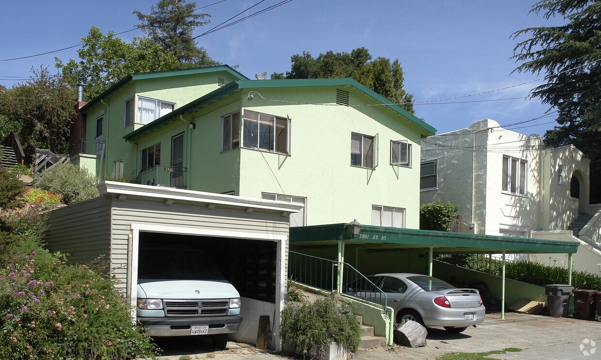 Foto del edificio - 3901-3905 Canon Ave