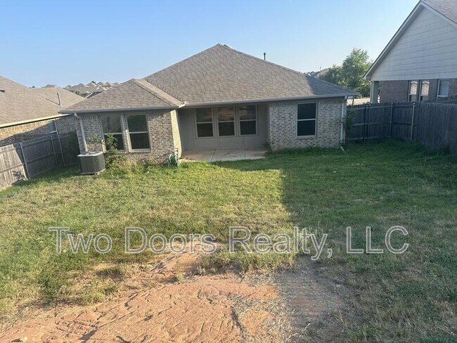 Foto del edificio - 12613 SE 16th Ct