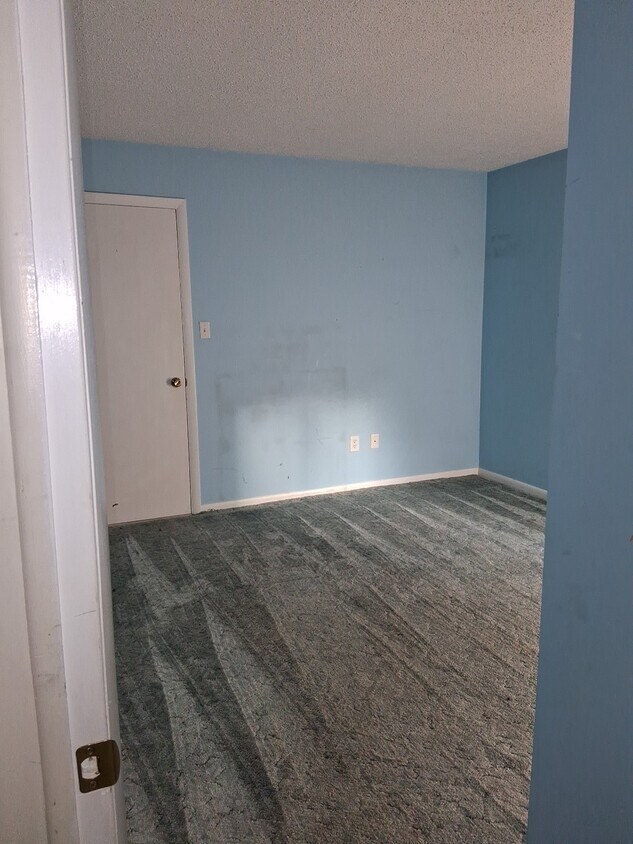 Foto principal - 875 Carew Rd