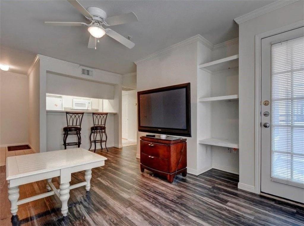 Primary Photo - 501 W 26th St