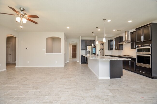 Building Photo - 24918 Meadowthorn Crest Ln