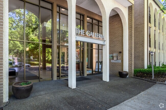 Entrada - The Galleria