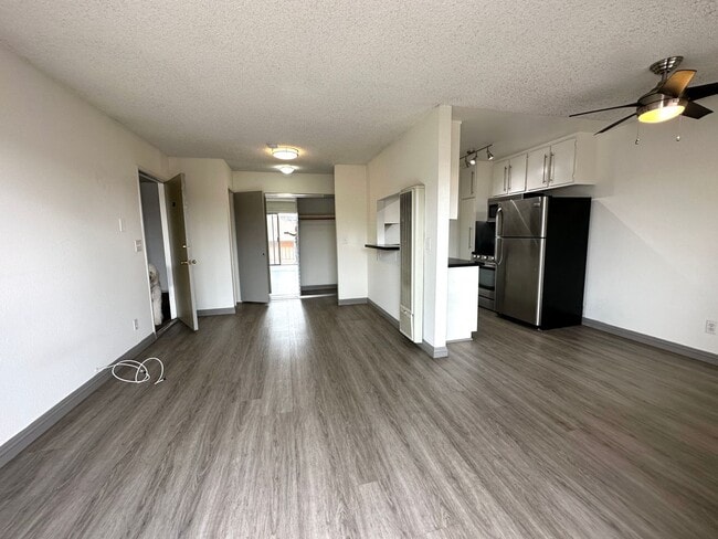 Building Photo - 3730 S Sepulveda Blvd
