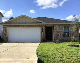 Building Photo - 10131 Cerritos dr