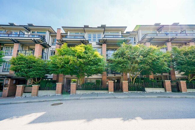 Photo du bâtiment - 738 29th Av E