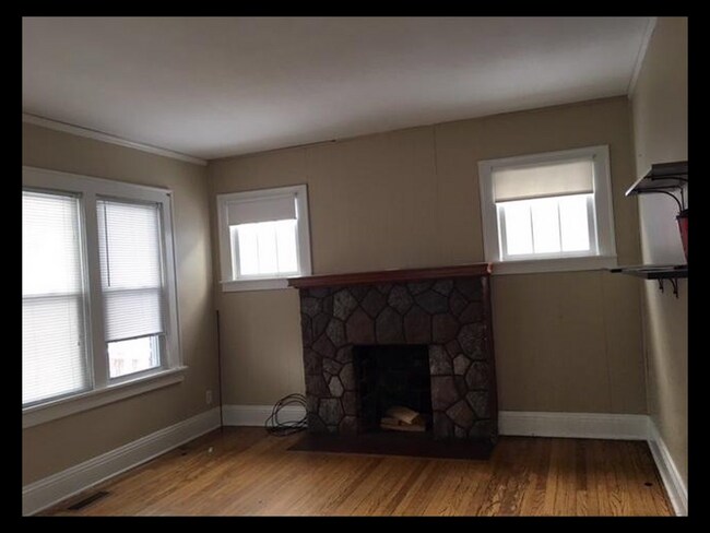 Building Photo - 474 Wengler Ave