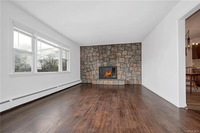 Foto del edificio - 175 Woodside Ave