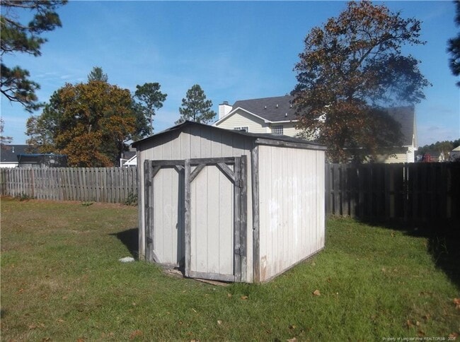 Building Photo - 3628 Pine Cone Ln
