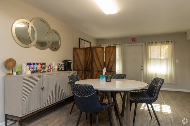 Clubhouse - Pleasant View Apartments